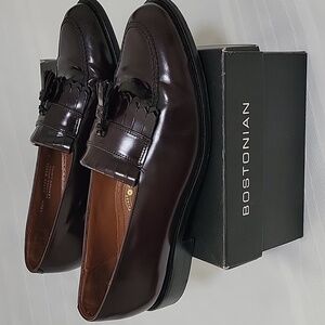 Bostonian Classic First Flex Leather Loafers Burgundy Brownish Color  Sz: 10.5